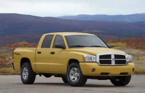 Dodge Dakota 2005 года
